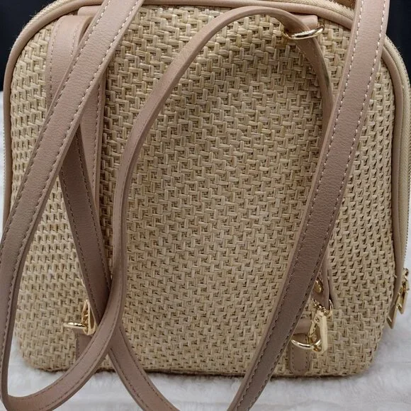 Miztique Daisy Bamboo Backpack Purse Convertible Adjustable Straps Beige & Gold - Picture 4 of 9